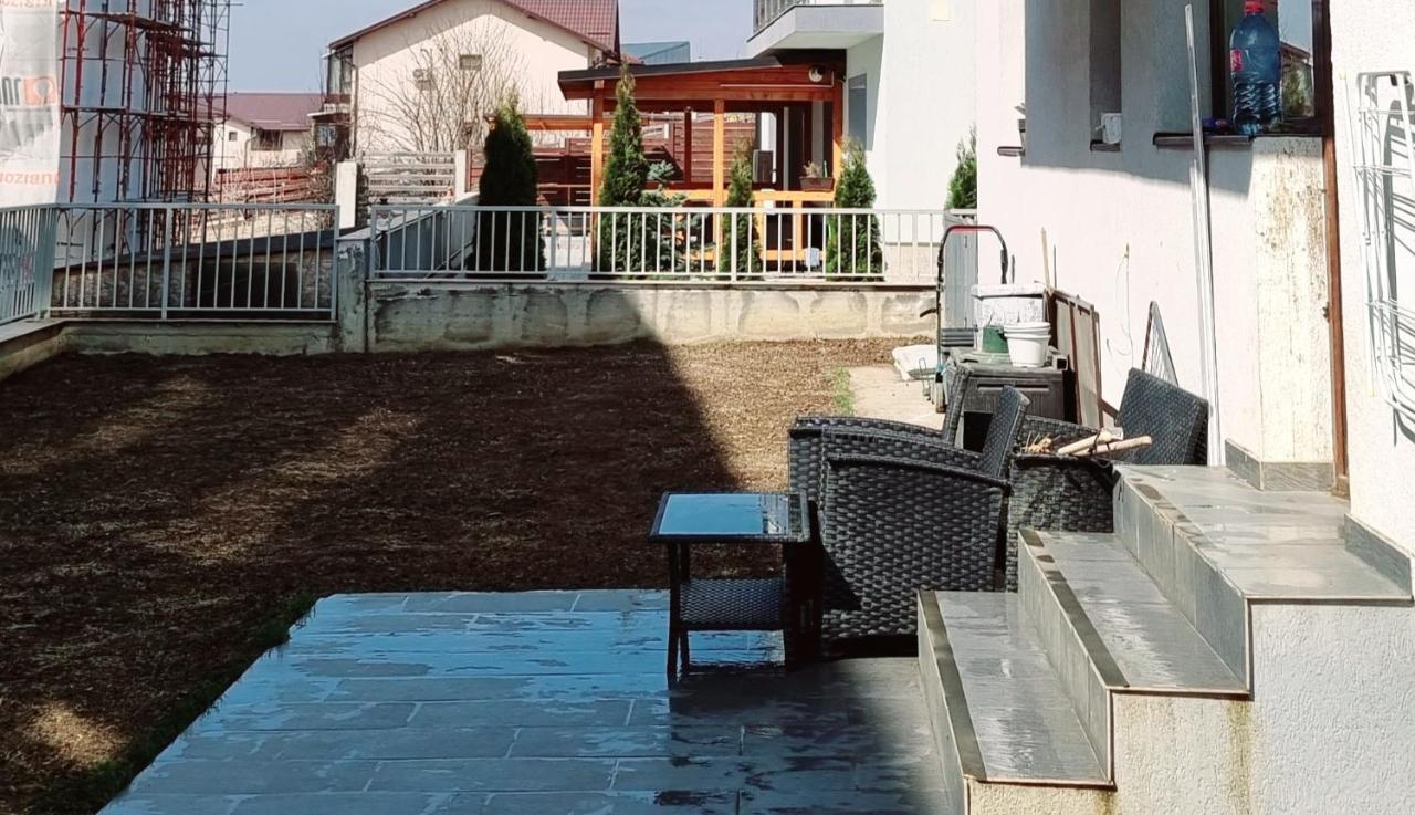 Apartament Mon Jardin - Iasi Apartment Ngoại thất bức ảnh